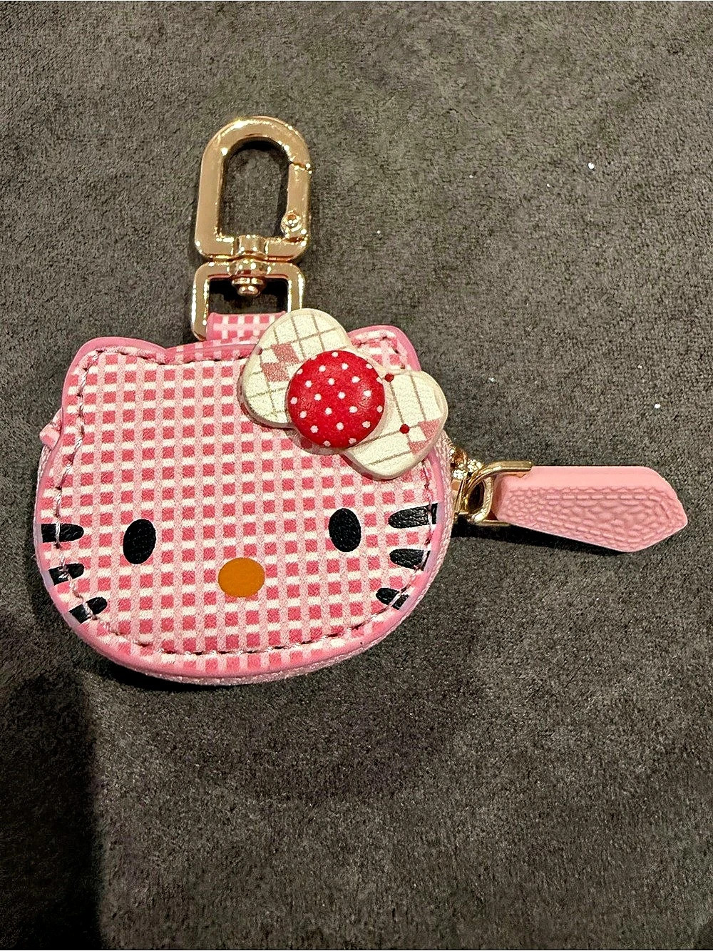 New Hello Kitty Pink Gingham Coin Pouch Keychain